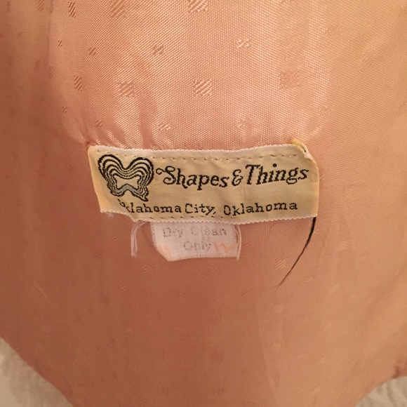 White Shag Statement Jacket - Picture 5 of 8